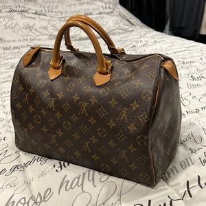 Louis Vuitton Speedy 35